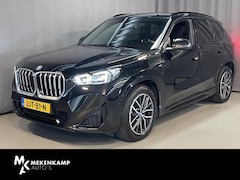 BMW X1 - xDrive 25e M-Sport Shadow Line 18''/Sportstoelen/Keyless/Stoelverwarming/Camera/Elektrisch