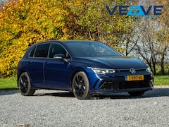 Volkswagen Golf - 1.5 eTSI R-Line Business+