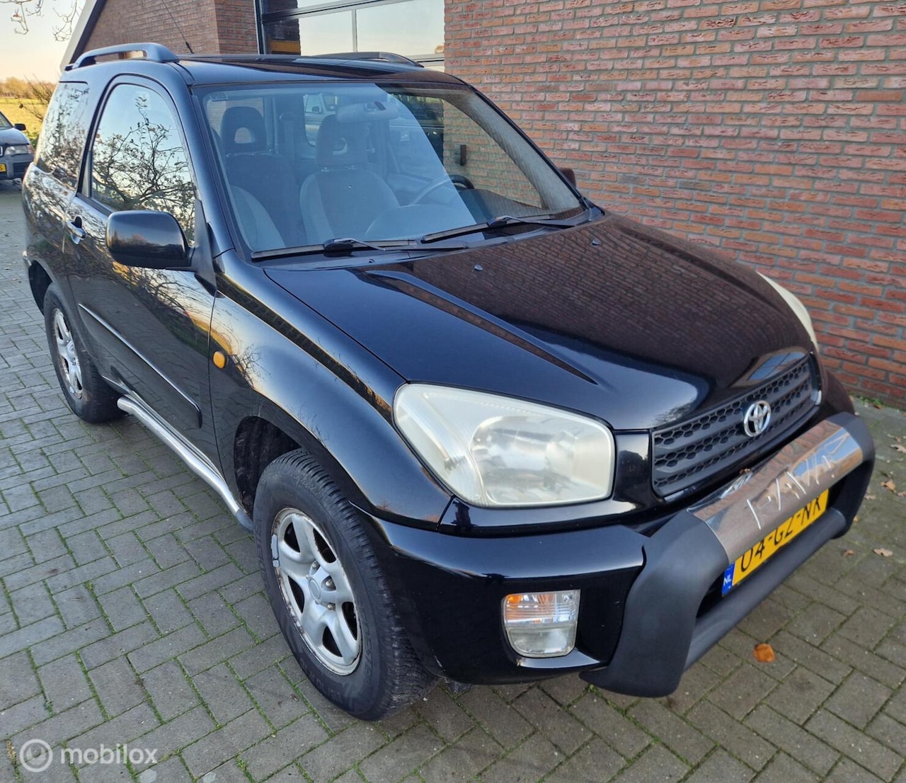 Toyota RAV4 - 1.8-16V VVT-i Luna 1.8-16V VVT-i Luna - AutoWereld.nl