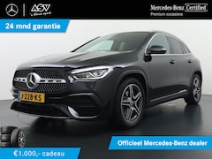 Mercedes-Benz GLA-Klasse - 200 AMG Business Solution | Trekhaak Wegklapbaar | Sfeerverlichting | Achteruitrij Camera