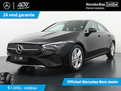 Mercedes-Benz CLA-Klasse - 180 Business Line | 360° Camera | Voorstoelen Verwarmd | Dodehoek assistent | Apple Carpla