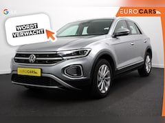Volkswagen T-Roc - 1.5 TSI 150pk DSG Style | Navigatie | Apple Carplay/Android Auto | Parkeersensoren | Camer