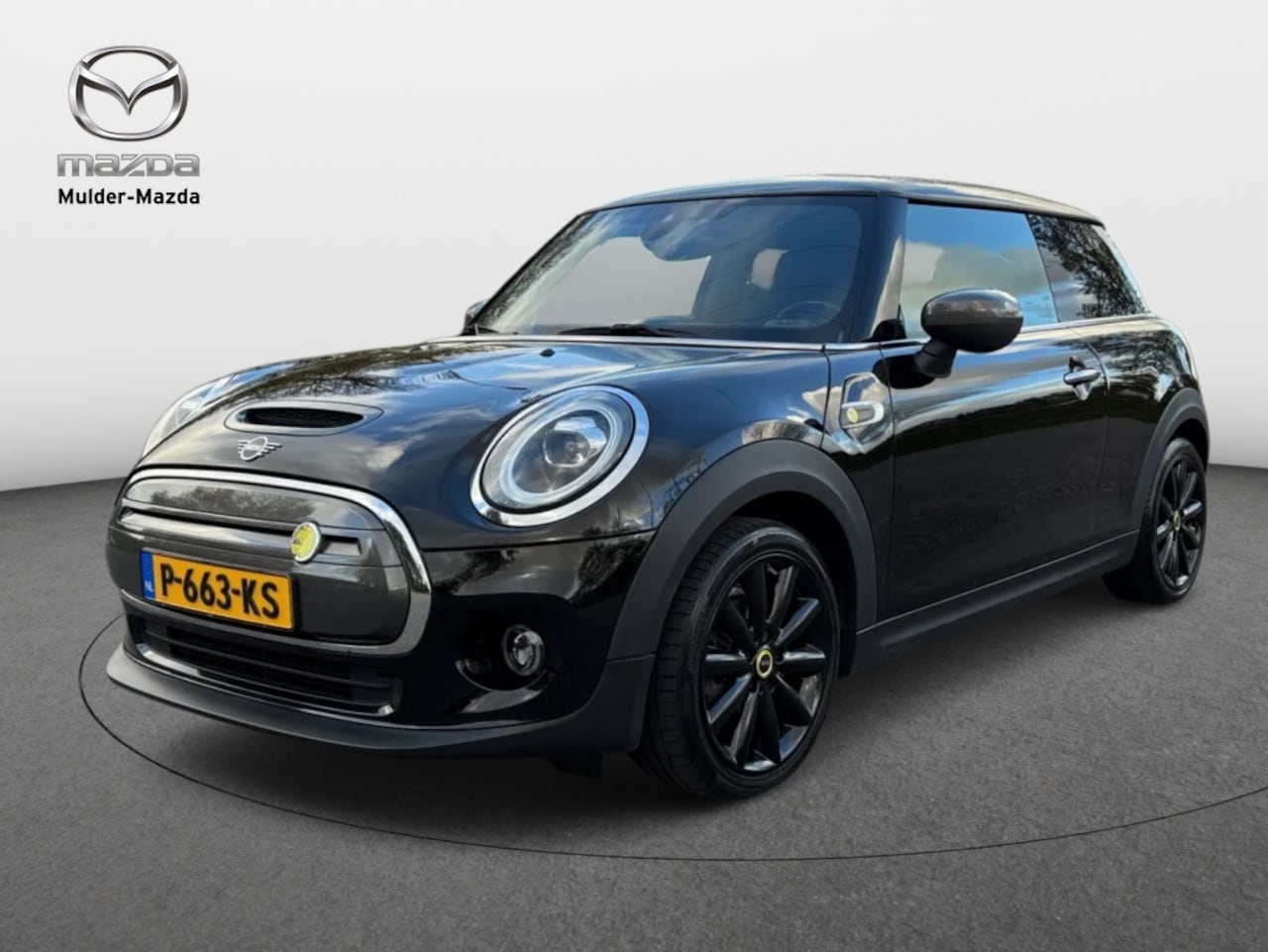MINI Mini-Electric - Essential Sport 33 kWh | Sportzetels | Camera | Nav | - AutoWereld.nl