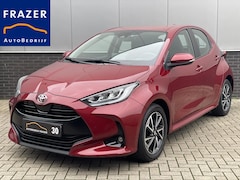Toyota Yaris - 1.5 VVT-i DYNAMIC / LED / CRUISE / CARPLAY / RIJKLAAR