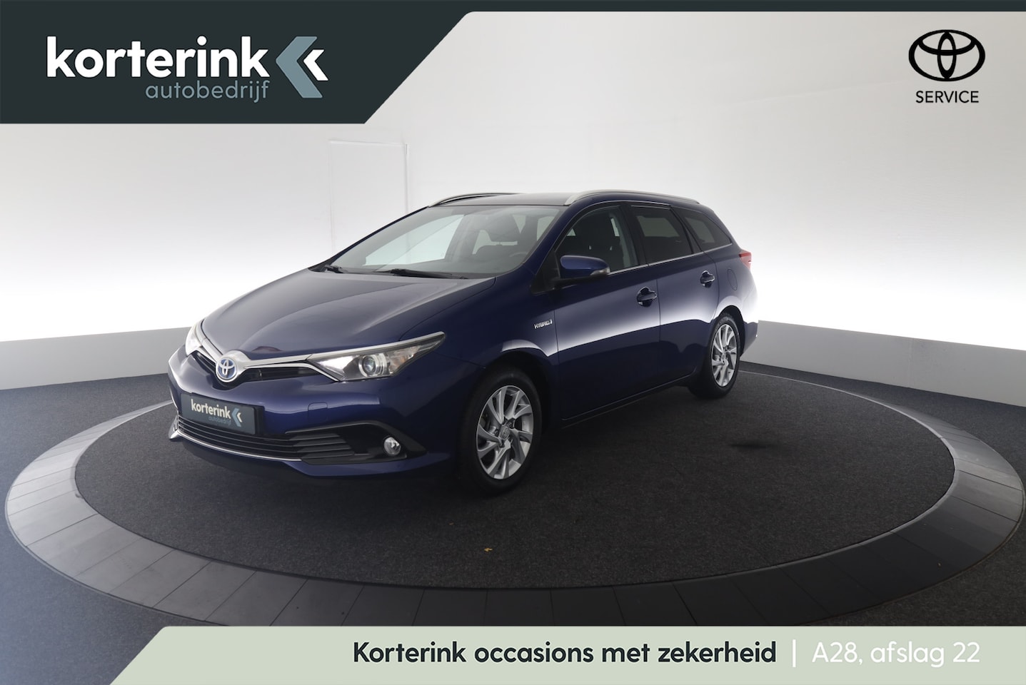 Toyota Auris - 1.8 Hybrid Trend | Pano - AutoWereld.nl