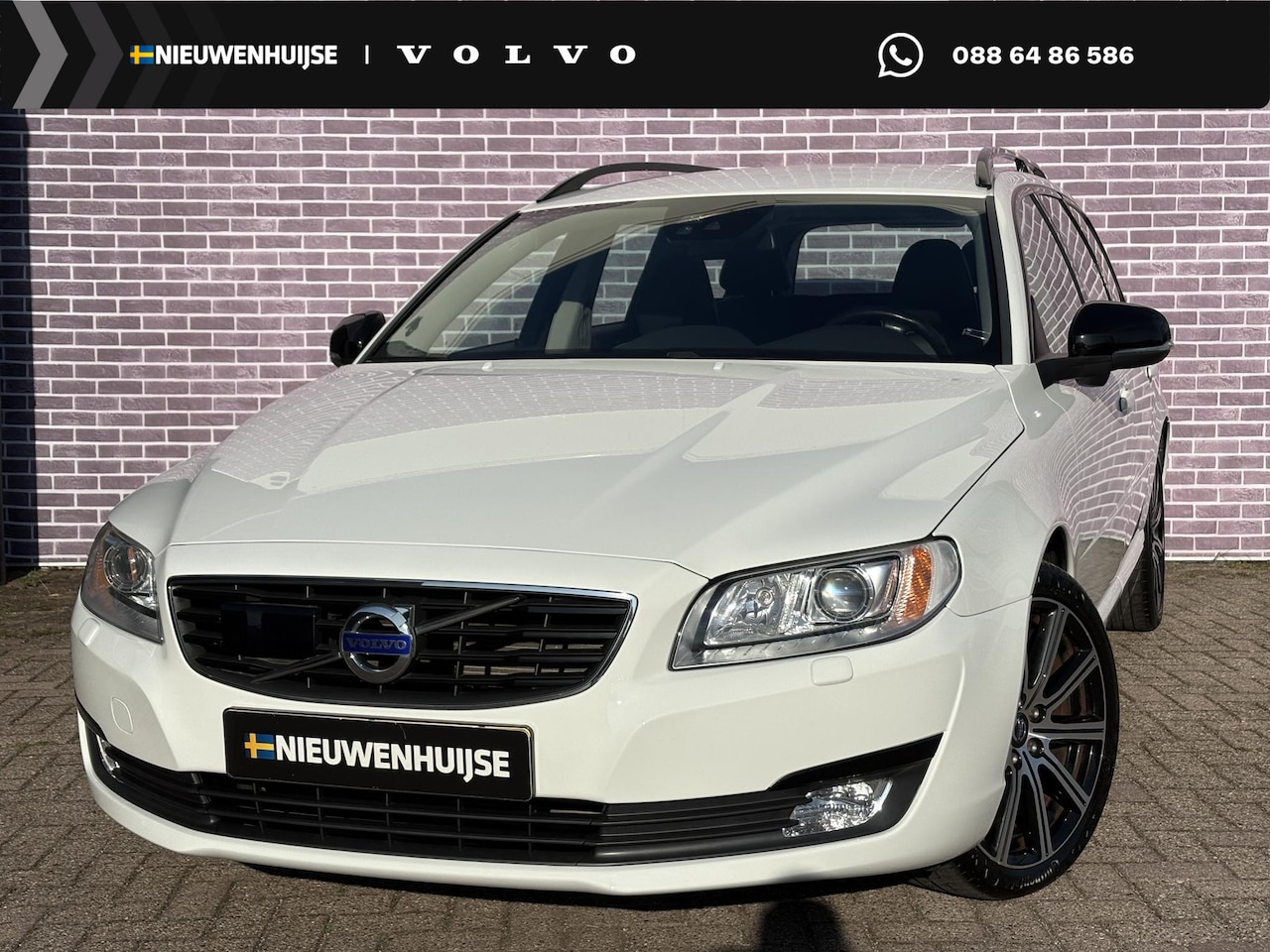 Volvo V70 - 2.4 D4 AWD Dynamic | Uniek | 5 Cilinder | Adaptieve Cruise Controle | Blis | Bi-Xenon | Le - AutoWereld.nl