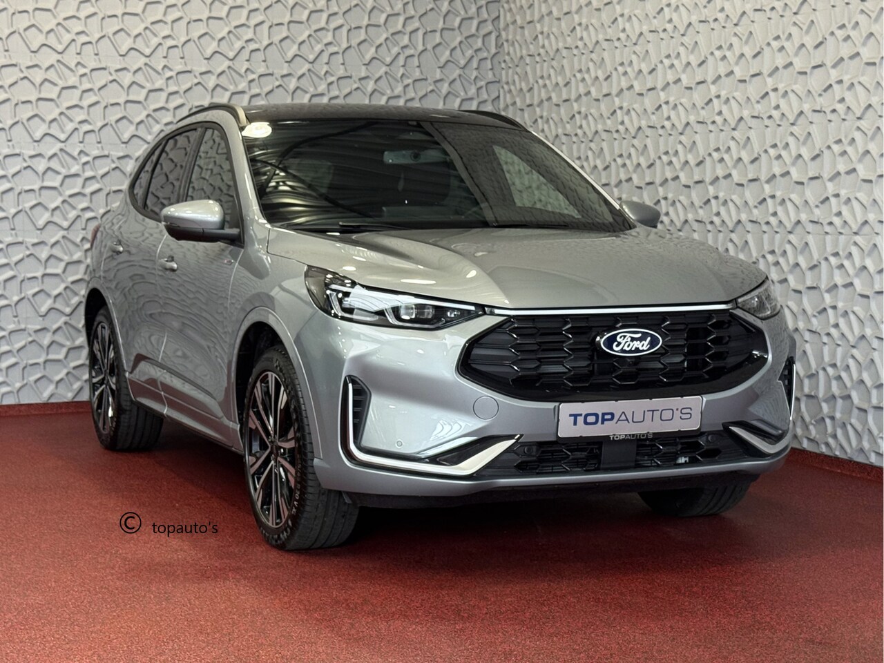 Ford Kuga - 2.5 PHEV 243 PK ST-LINE X TREKHAAK PANA B&O 20''LMV ELEK.STOEL STOEL/STUUR/RUIT VERW. 360. - AutoWereld.nl