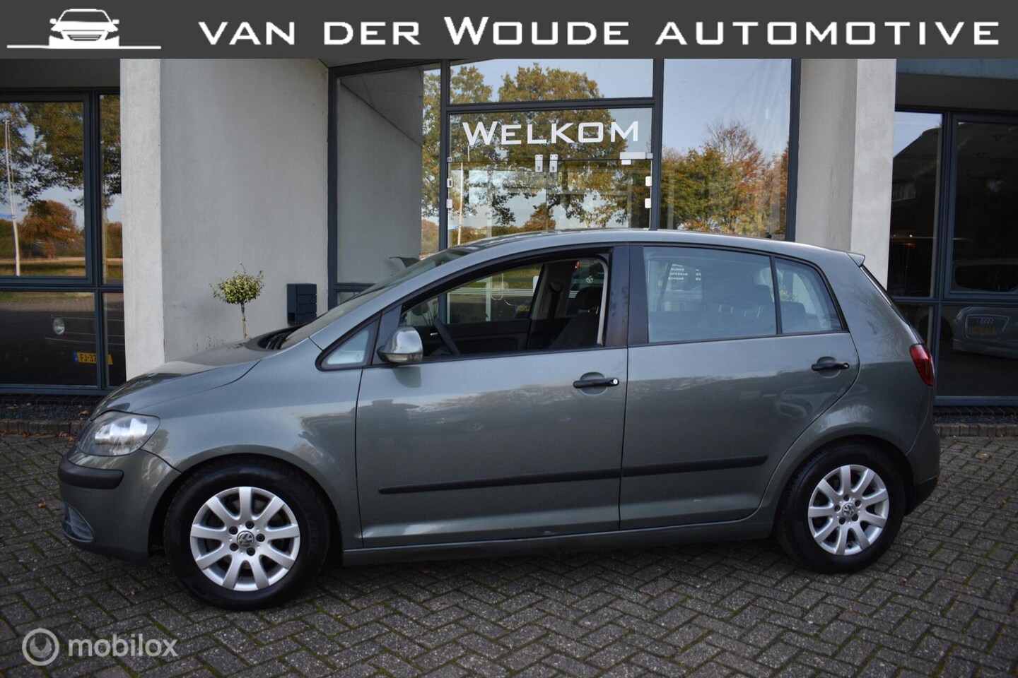 Volkswagen Golf Plus - 1.6 FSI Comfortline Automaat|Clima! - AutoWereld.nl