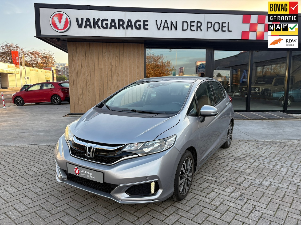 Honda Jazz - 1.3 i-VTEC Comfort 1.3 i-VTEC Comfort - AutoWereld.nl