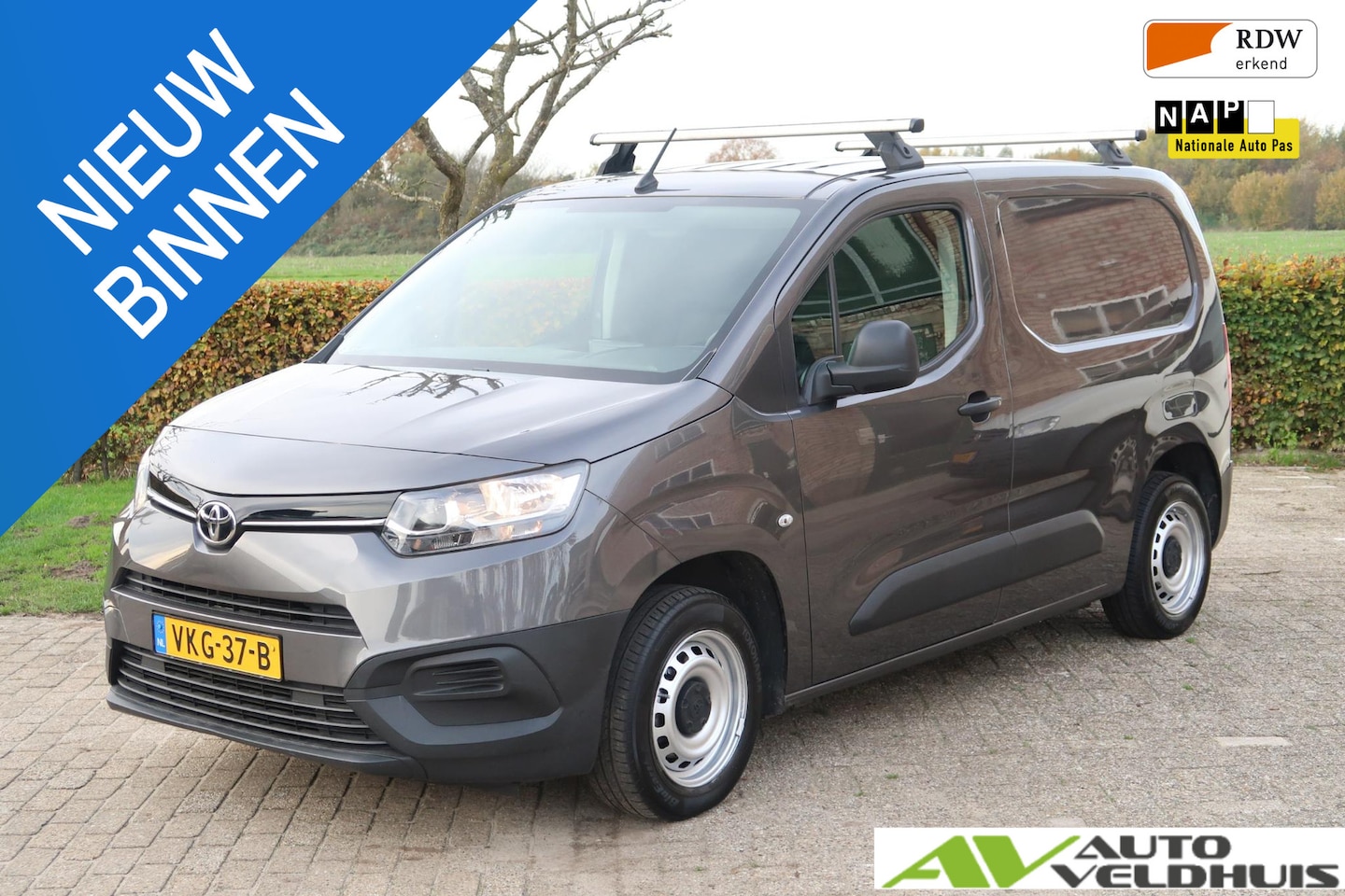Toyota ProAce City - 1.5 D-4D Cool Comfort TREKHAAK CRUISE DAKDRAGERS - AutoWereld.nl