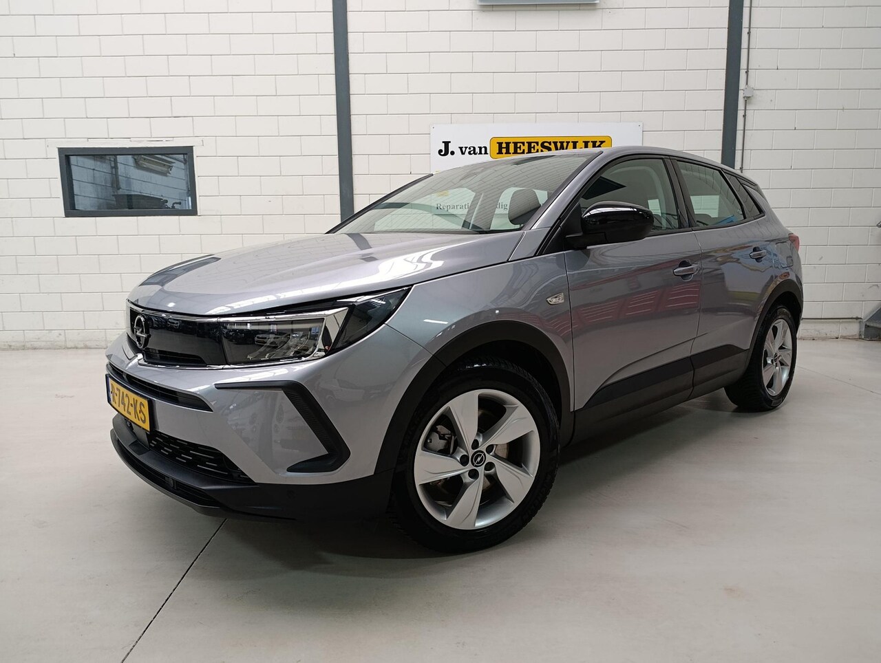 Opel Grandland - 1.6 Turbo Plug-In Hybrid - AutoWereld.nl