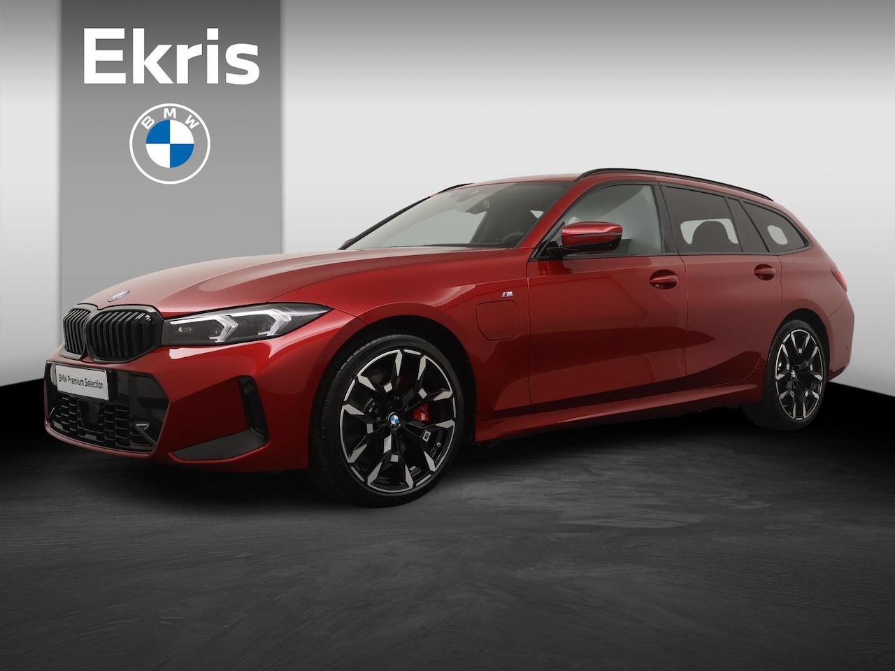 BMW 3-serie Touring - 330e xDrive | M-Sport Pro | Head-Up | Adaptive Cruise | Trekhaak | Panoramadak | HiFi - AutoWereld.nl