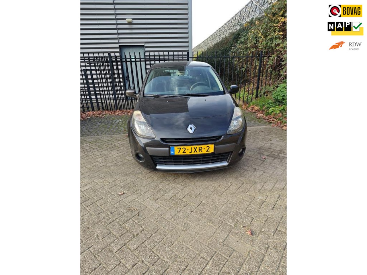 Renault Clio - 1.6 Dynamique AUTOMAAT - AutoWereld.nl