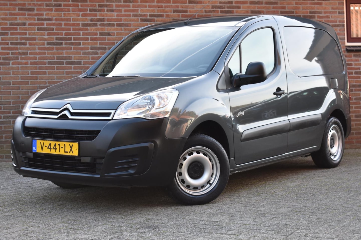Citroën Berlingo - 1.6 BlueHDI 100 Business Economy S&S '18 BTW Airco Cruise Inruil mogelijk BTW - AutoWereld.nl
