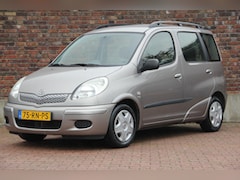 Toyota Yaris Verso - 1.5 VVT-i Terra | Nieuwe apk| elektrische ramen|
