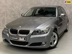 BMW 3-serie - 320i Business Line /Automaat /Xenon /Navi /Facelift