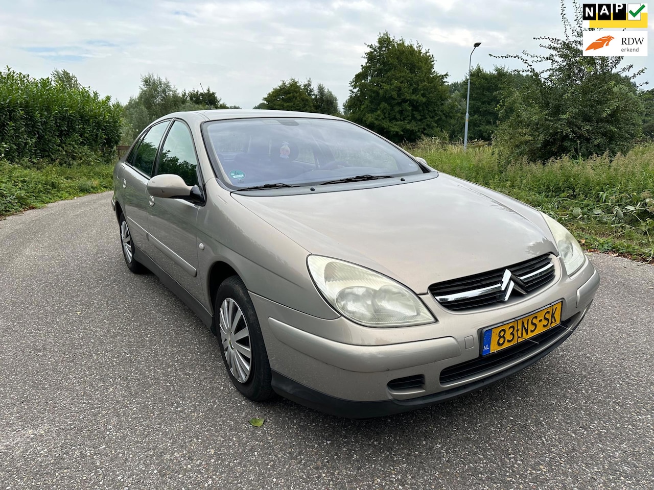 Citroën C5 - 2.0-16V Différence 2 Benzine Airco 5 Deurs - AutoWereld.nl