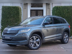 Skoda Kodiaq - 2.0 TSI 4x4 Sportline TREKHAAK | ADAPTIVE | CAMERA | DCC | RS STOELEN