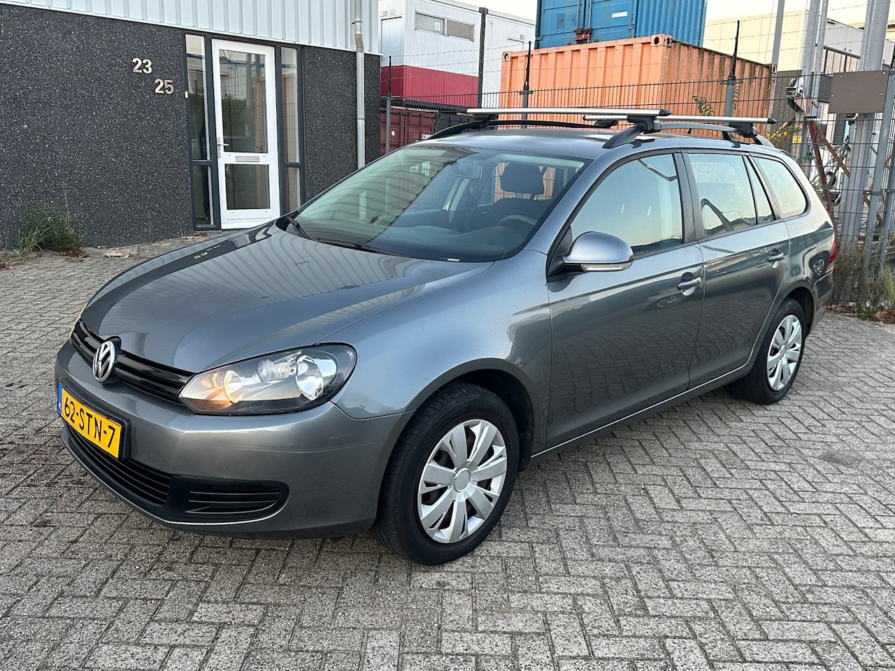 Volkswagen Golf Variant - 1.6 TDI Trendline BlueMotion DSG 2012 - AutoWereld.nl
