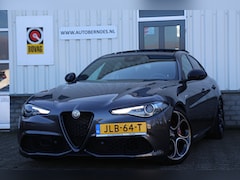 Alfa Romeo Giulia - 2.0 T 280PK Veloce AWD Aut.*Perfect Alfa Onderh.*1ste Eig.*BTW*Pano/ACC/Stoelverw./Stuurve