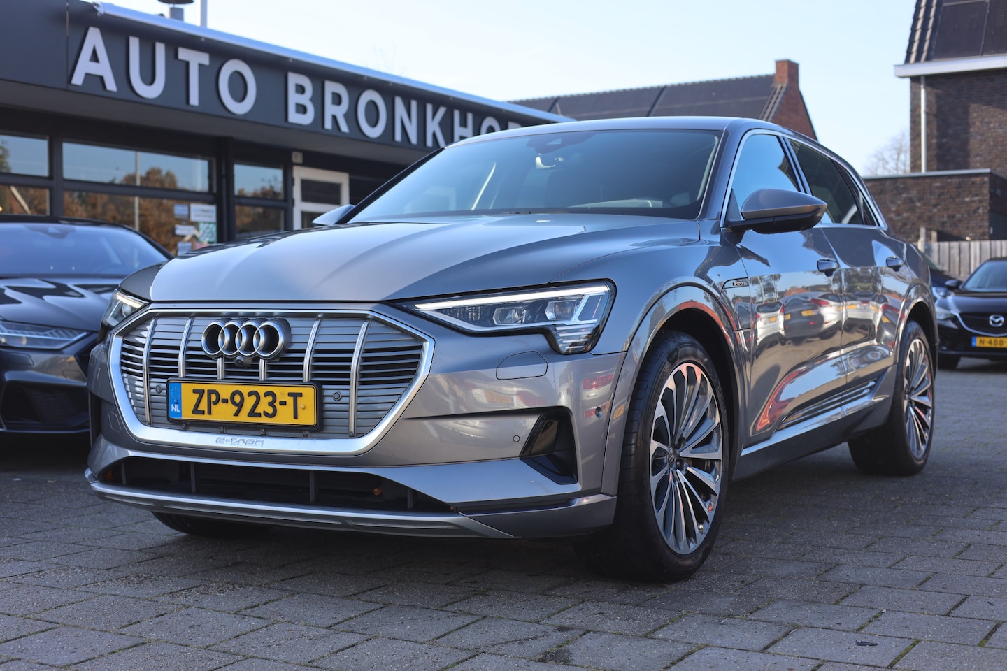 Audi e-tron - E-TRON 55 QUATTRO 95 KWH | S-LINE | LEDER | CAMERA - AutoWereld.nl