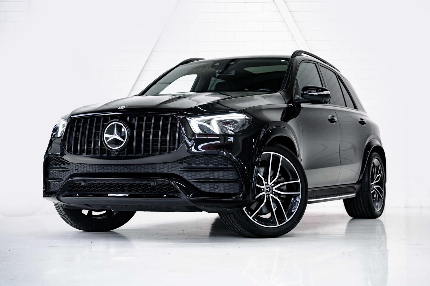 Mercedes-Benz GLE-Klasse - 580 Premium Plus | AMG pakket | Panoramadak | Burmester Sound System | - AutoWereld.nl