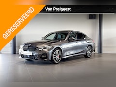 BMW 3-serie - Sedan 330e eDrive Edition | M Sport Plus | Glazen schuif-/kanteldak | Stoelverwarming | He