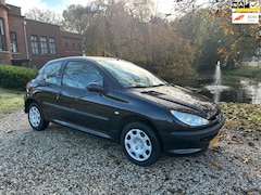 Peugeot 206 - 1.4 One-line *apk:11-2026