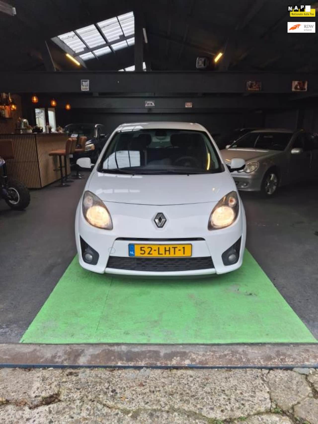 Renault Twingo - 1.2-16V Dynamique nieuwe apk bij afvlevering - AutoWereld.nl