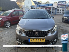Peugeot 2008 - 1.2 PureTech Blue Lion Pano.dak, cruise control, Navi