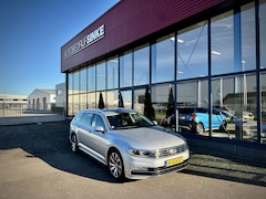 Volkswagen Passat Variant - 1.5 TSI Highline Business R