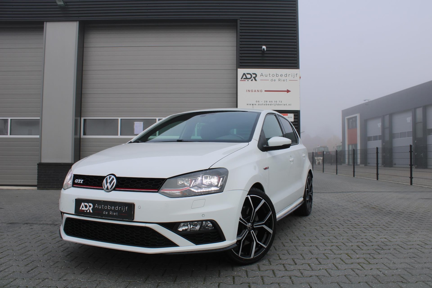 Volkswagen Polo - 1.8 TSI GTI DSG / 18''/NAVI/LED/LEDER/CRUISE/CAMERA/BOM VOLL - AutoWereld.nl