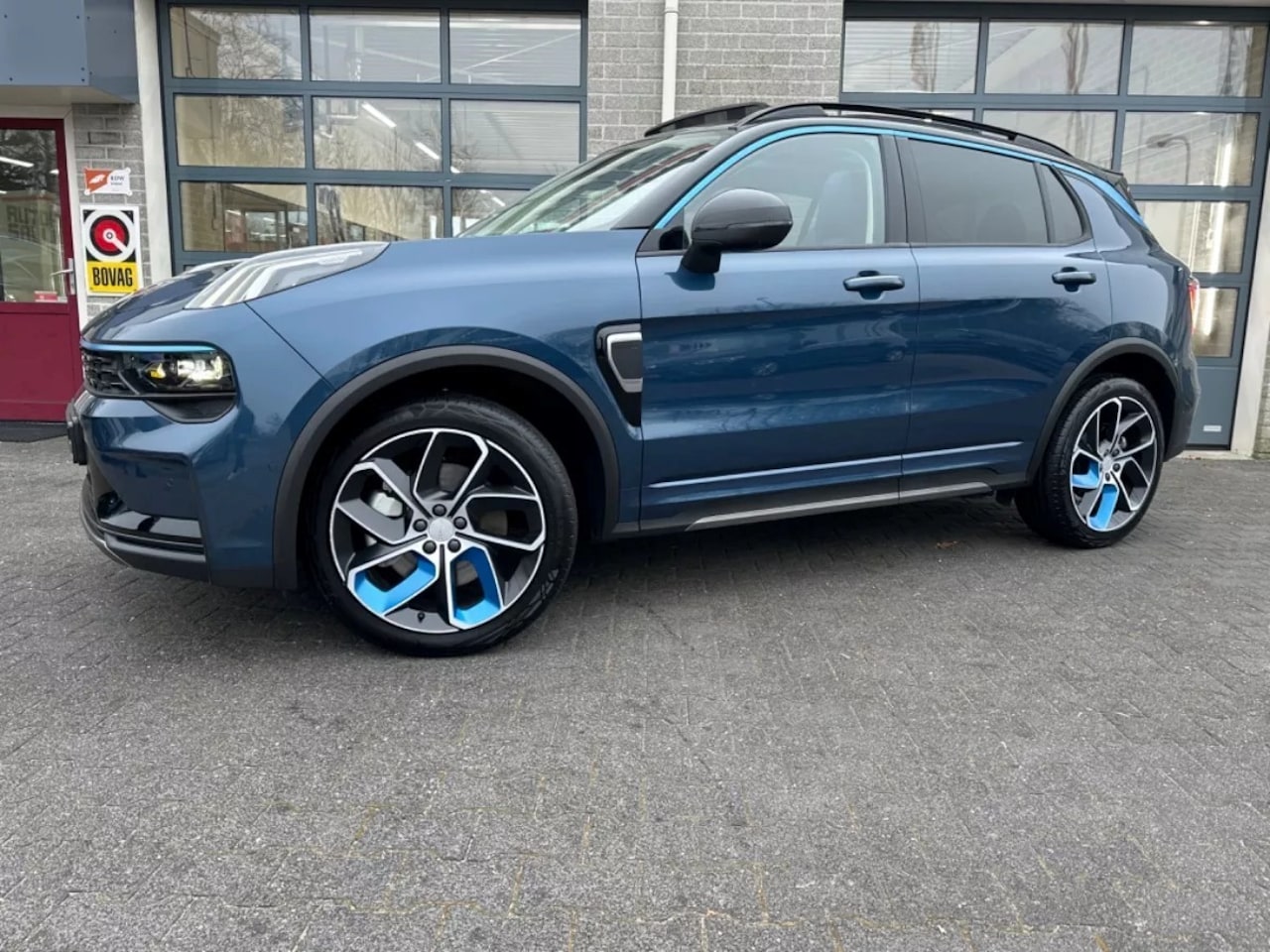 Lynk & Co 01 - 1.5 PLUG IN HYBRID | ZWARTE HEMEL | 360 CAMERA | - AutoWereld.nl