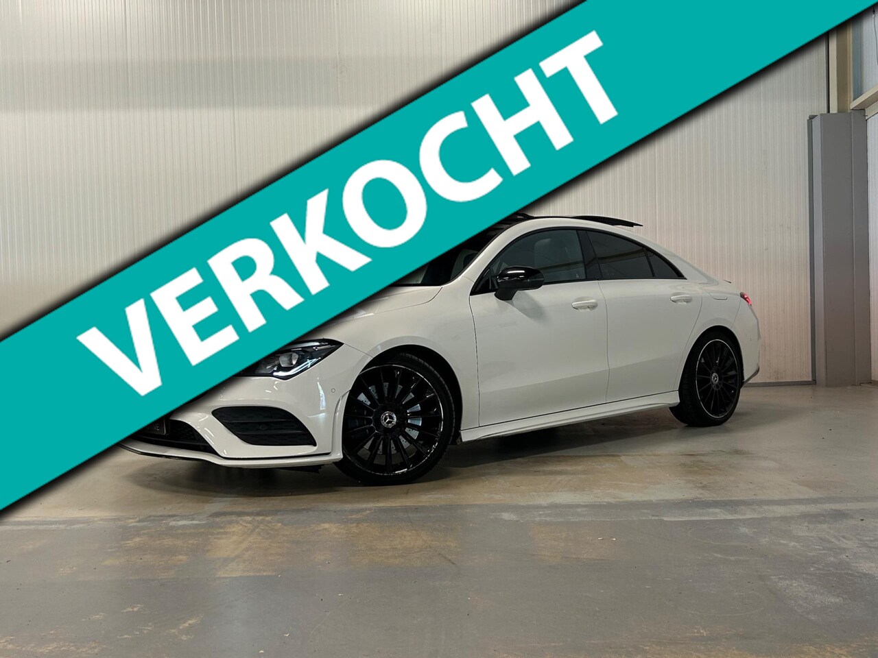 Mercedes-Benz CLA-Klasse - 250 Premium Plus | CLA 45S UITGEVOERD | NIGHT | PANO | AMBIANCE - AutoWereld.nl