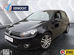 Volkswagen Golf - 1.4 TSI Trendline Carplay Clima Pdc Lmv
