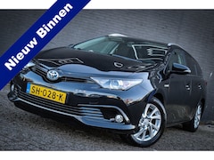 Toyota Auris Touring Sports - 1.8 Hybrid Dynamic Nieuw binnen; Jouw droomauto?