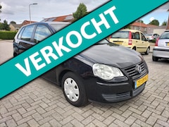 Volkswagen Polo - 1.2-12V Optive met Airco en Nieuwe Apk