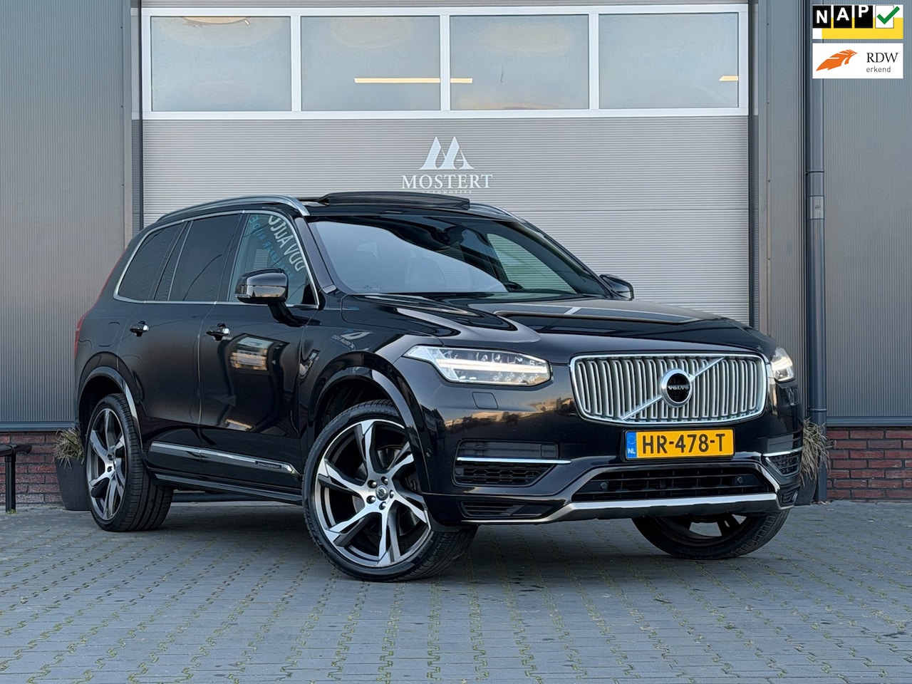 Volvo XC90 - 2.0/358pk T8 Twin Engine AWD Inscription|2015|Erad nieuw|Dealer|NAP|Pano|7 pers|Camera|B&W - AutoWereld.nl