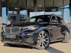 BMW X5 - XDRIVE45E M-SPORT - PANO - 22 INCH - ORG. NL