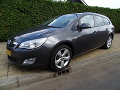 Opel Astra - 1.4 TURBO SPORT-Airco-Cruise-Trkh-Lmv-Pdc