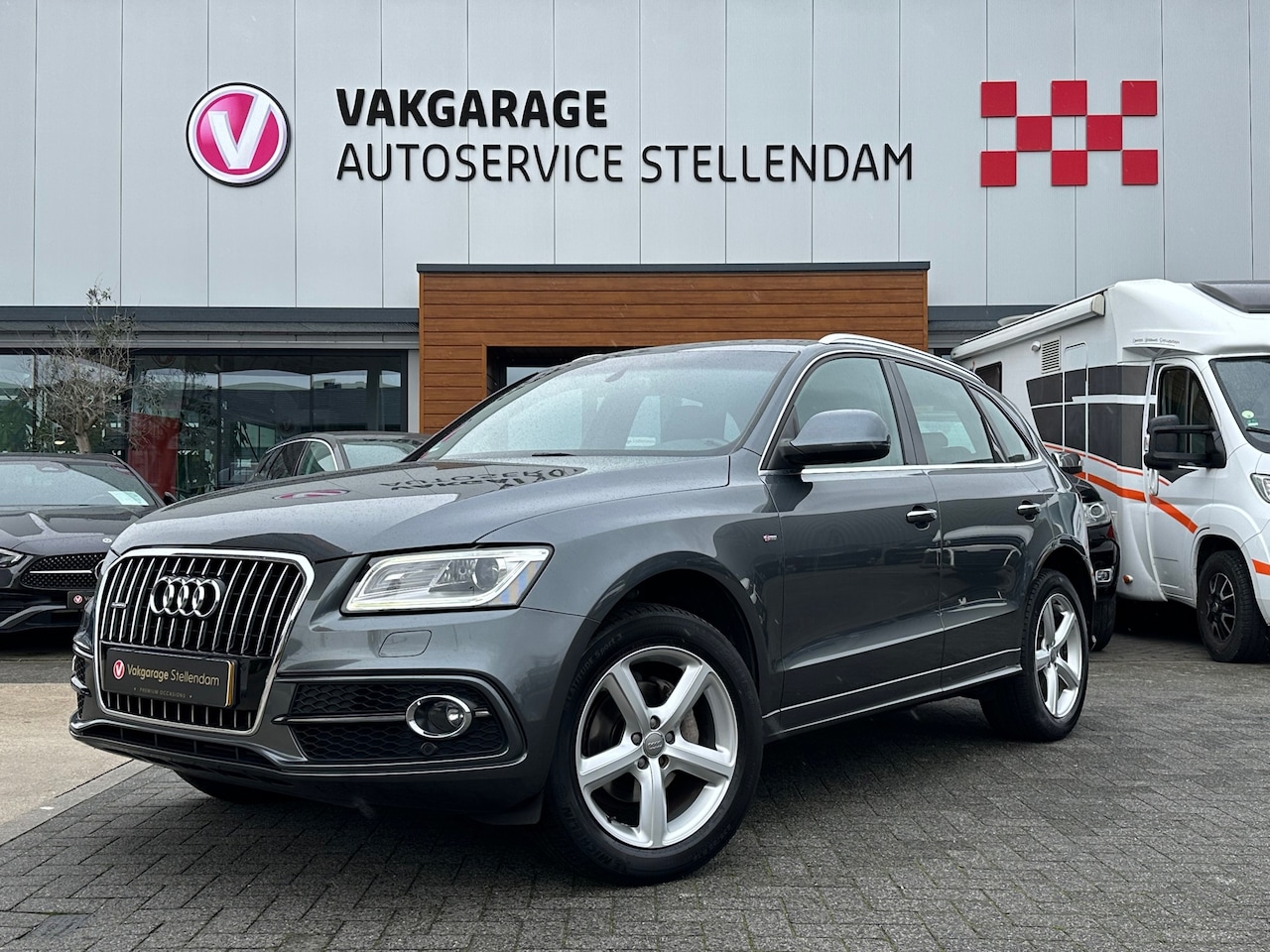 Audi Q5 - 2.0 TFSI quattro Sport Edition|Incl. 4 nieuwe banden|S-Line|225pk|Leder/Alcantara|PDC V+A| - AutoWereld.nl
