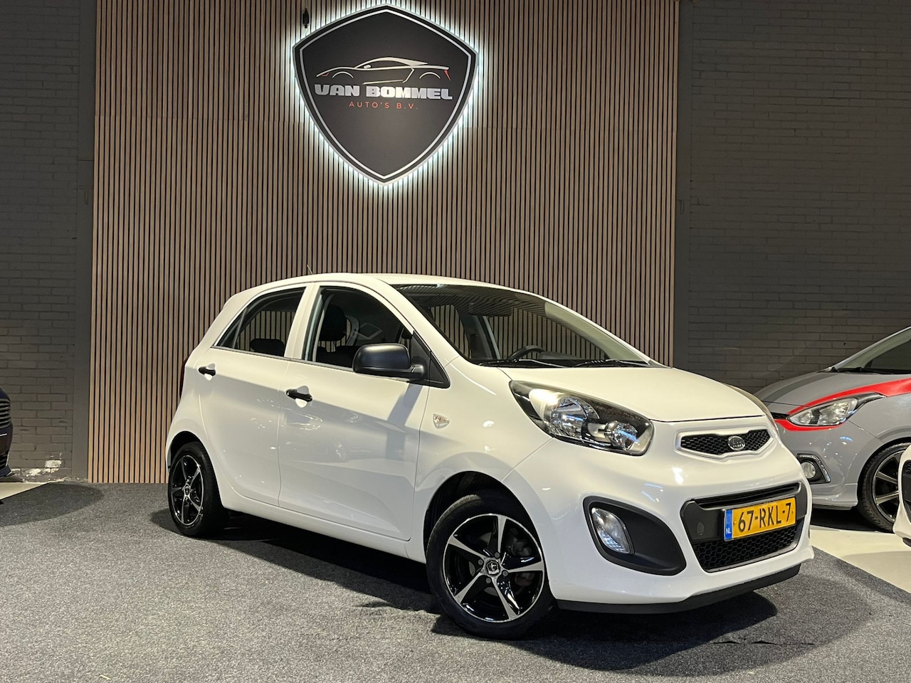 Kia Picanto - 1.0 CVVT Airco Airco.Elecpakket.LMV!! - AutoWereld.nl