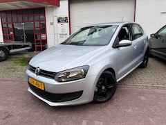 Volkswagen Polo - 1.2 |EASY LINE SILVER EDITION|NIEUW APK |APPLE CAR PLAY|E-PAKKET|