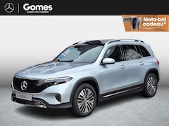 Mercedes-Benz EQB - 250+ Business Solution Luxury | Panoramadak | Trekhaak | 360° Camera | Dodehoekassistent |