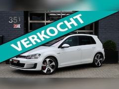 Volkswagen Golf - 2.0 TSI GTI ACC|PANO|DEALER ONDERHOUDEN