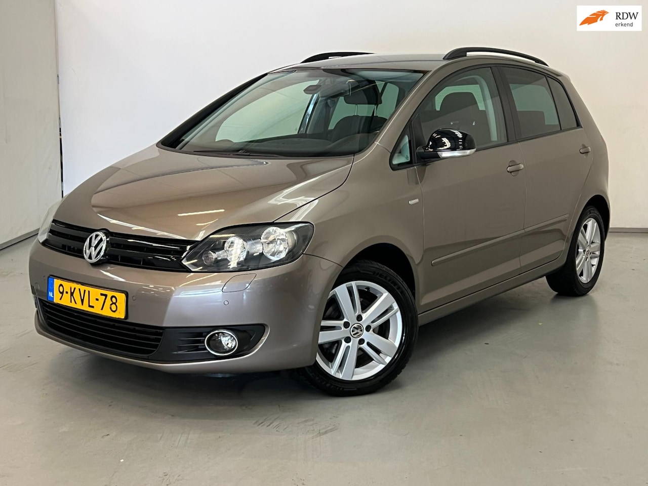 Volkswagen Golf Plus - 1.2 TSI Highline / 1e eig / Uniek! / Automaat - AutoWereld.nl