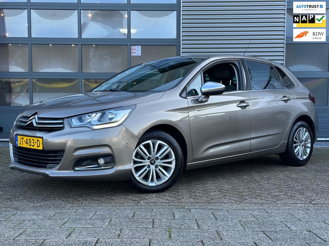 Citroën C4 - 1.2 PureTech Feel Collection | CRUISECR | Navi | PDC | Climate - AutoWereld.nl