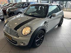 MINI Cooper - 1.6 10yII BJ 2011