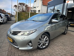 Toyota Auris Touring Sports - 1.8 Hybrid Lease Pro|Lederen Bekleding|Pano|Afn. Trekhaak