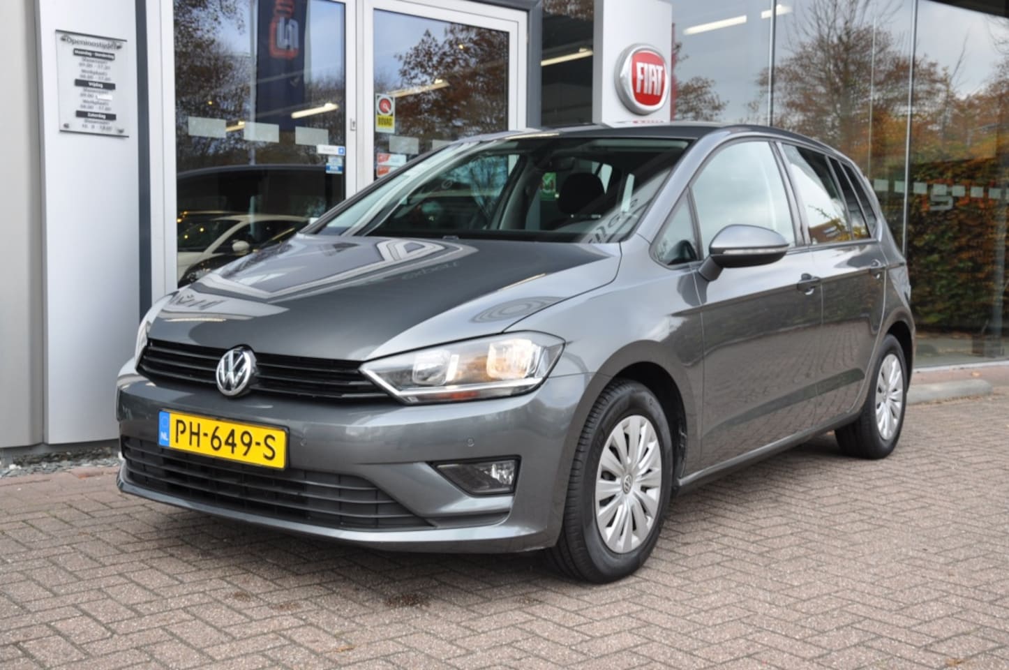 Volkswagen Golf Sportsvan - Clima Navi 1.2 TSI Easyline - AutoWereld.nl